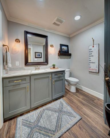 11408 Spicewood PKWY, Austin, TX 78750