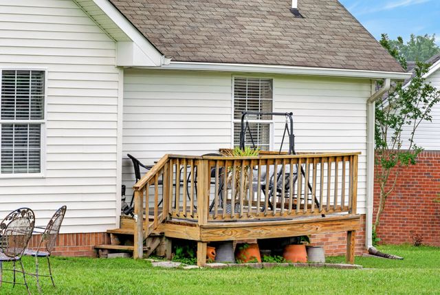 217 Wagoners Way, Westmoreland, TN 37186