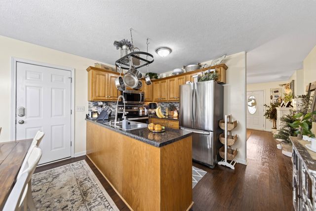 217 Wagoners Way, Westmoreland, TN 37186