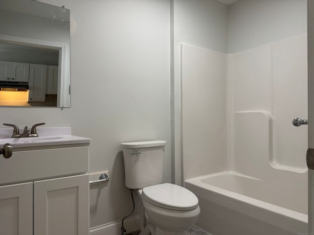 1085 Whalley Avenue 6, New Haven, CT 06515