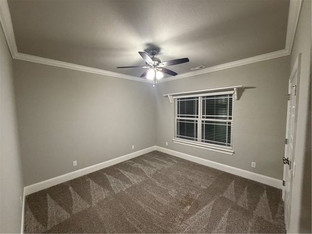 505 N Oakwood Street, Lowell, AR 72745