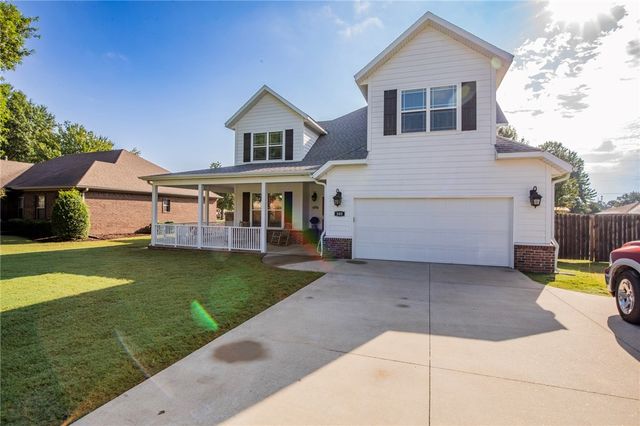 505 N Oakwood Street, Lowell, AR 72745