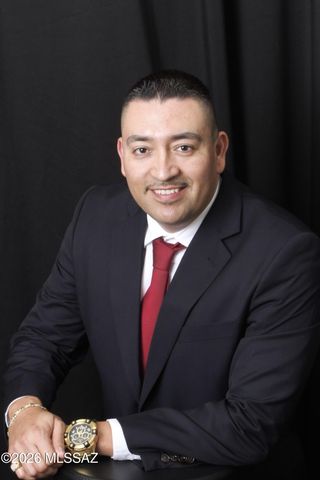 2843 E 17th St Apt 13, Tucson, AZ 85716