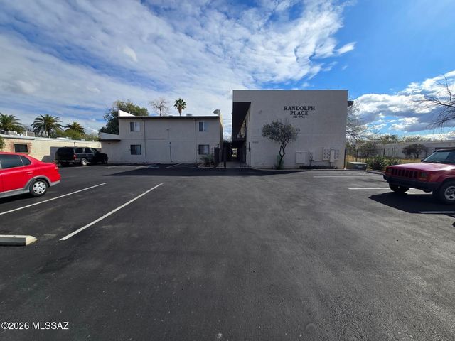 2843 E 17th St Apt 13, Tucson, AZ 85716