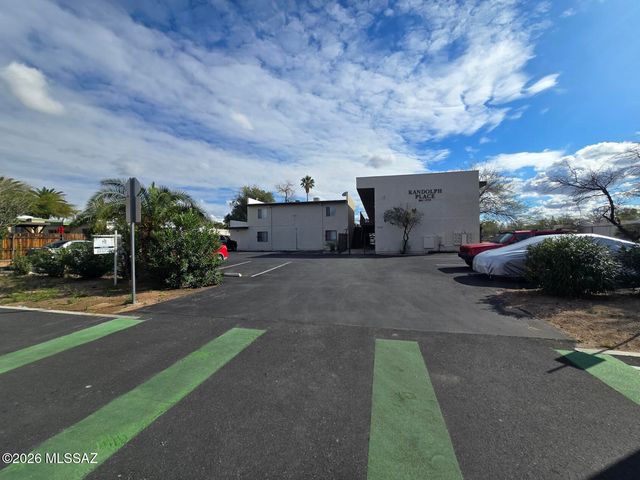2843 E 17th St Apt 13, Tucson, AZ 85716