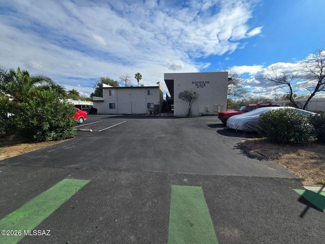 2843 E 17th St Apt 13, Tucson, AZ 85716