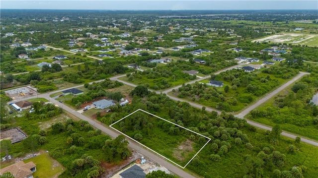 312 Laurel AVE S, Lehigh Acres, FL 33974