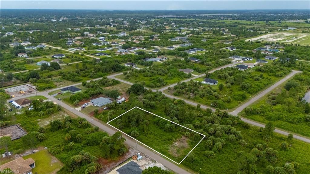 312 Laurel AVE S, LEHIGH ACRES, FL 33974 — photo 3
