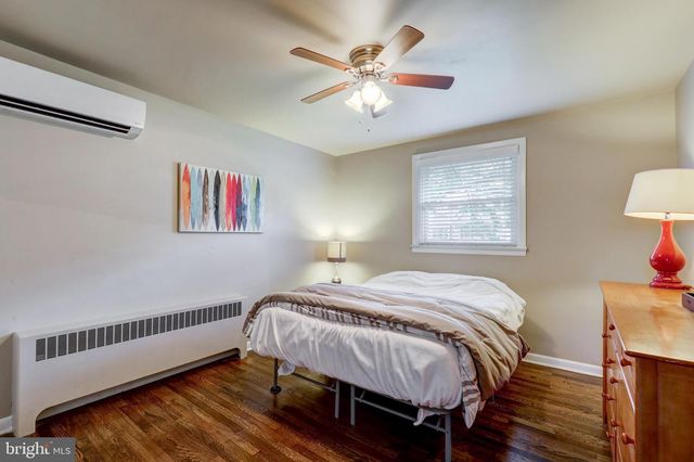 1527 EDEN ROAD, Lancaster, PA 17601