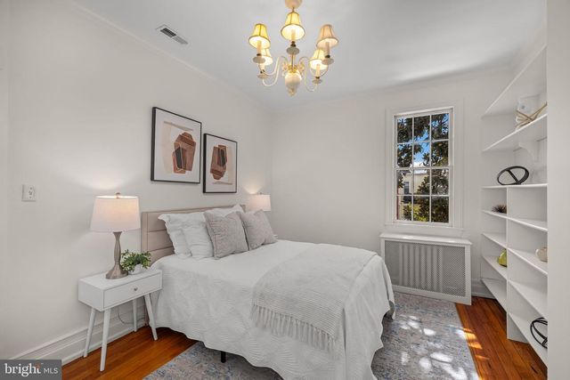 131 NORTH CAROLINA AVE SE, Washington, DC 20003