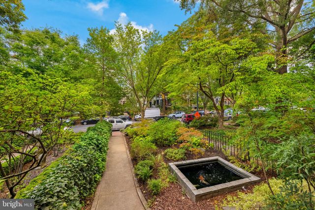 131 NORTH CAROLINA AVE SE, Washington, DC 20003