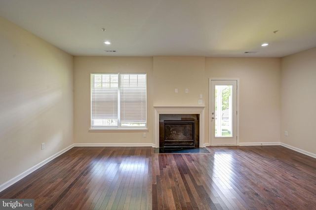 7827 CRYSTAL BROOK WAY, Hanover, MD 21076