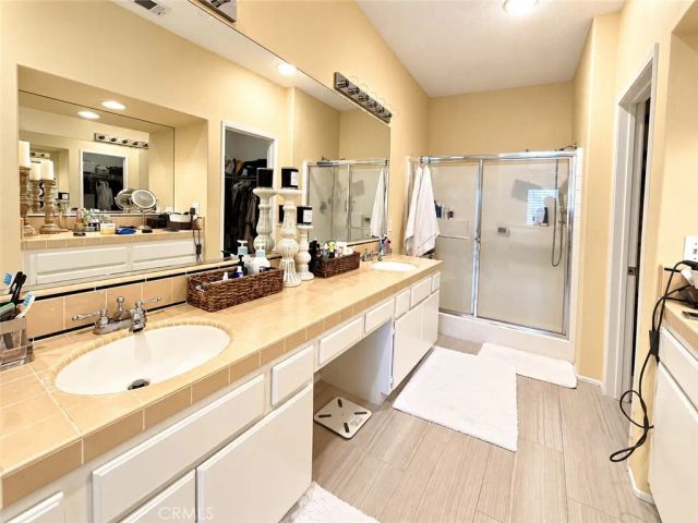 137 Islington, Irvine, CA 92620
