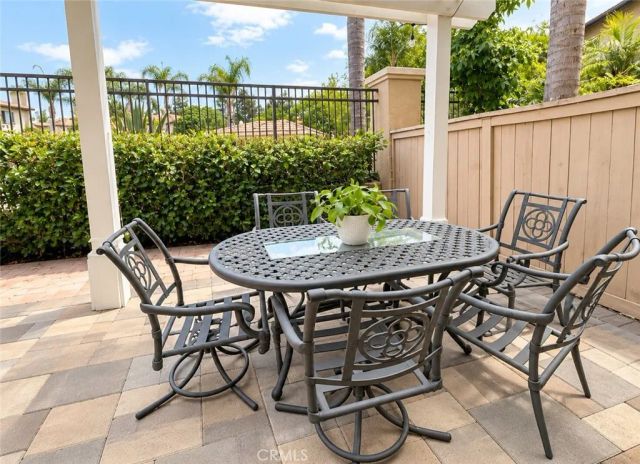 137 Islington, Irvine, CA 92620