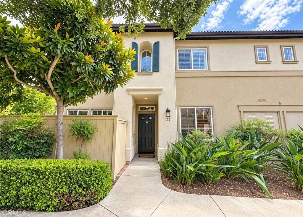 137 Islington, Irvine, CA 92620