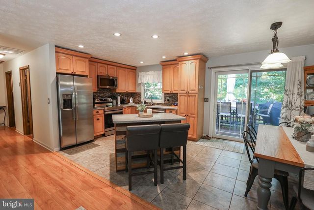 21700 ENDEAVOR ST, Lexington Park, MD 20653
