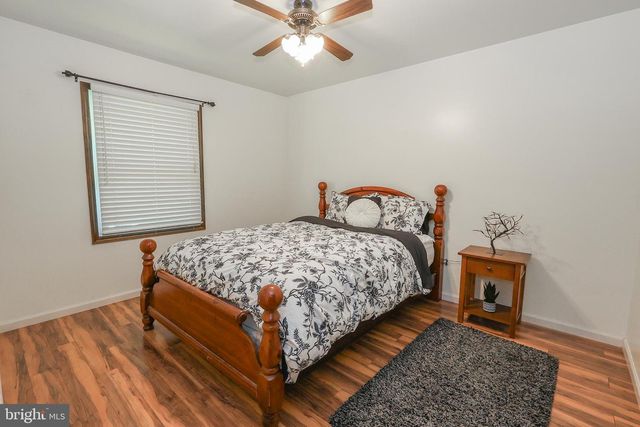 21700 ENDEAVOR ST, Lexington Park, MD 20653