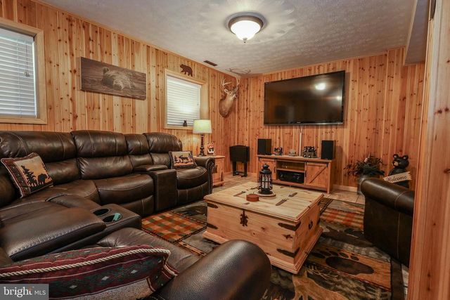 21700 ENDEAVOR ST, Lexington Park, MD 20653