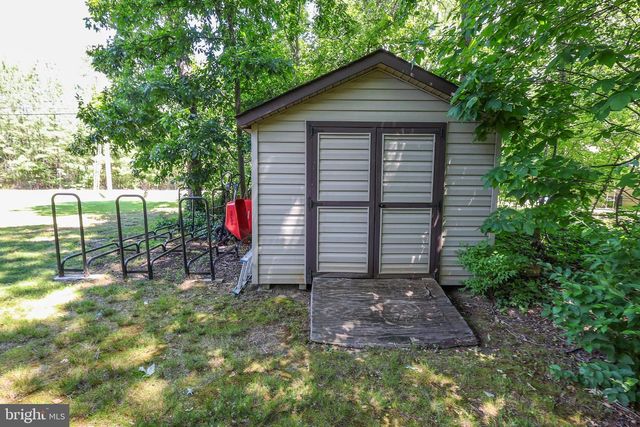 21700 ENDEAVOR ST, Lexington Park, MD 20653