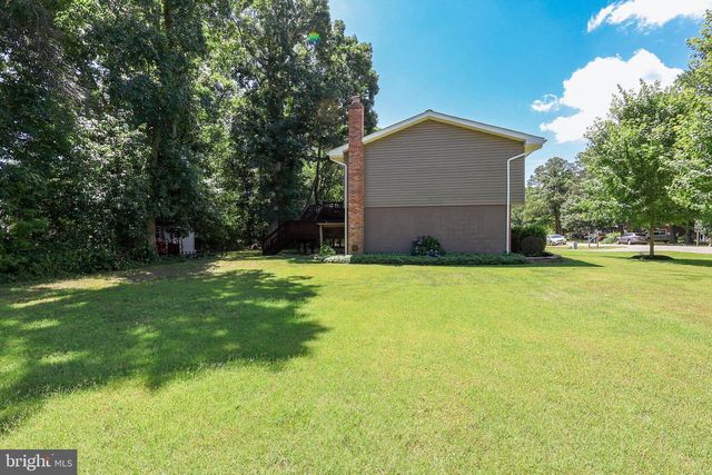 21700 ENDEAVOR ST, Lexington Park, MD 20653