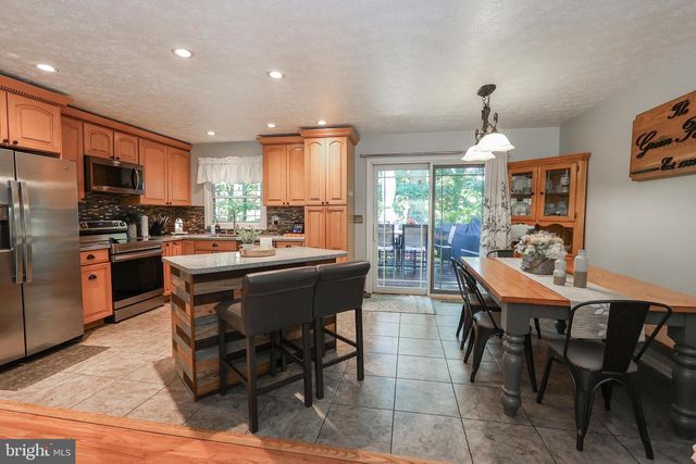 21700 ENDEAVOR ST, Lexington Park, MD 20653