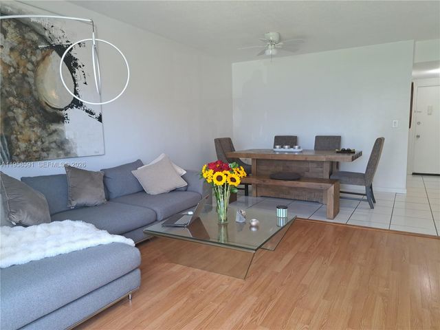 450 Golden Isles Dr 2B, Hallandale Beach, FL 33009