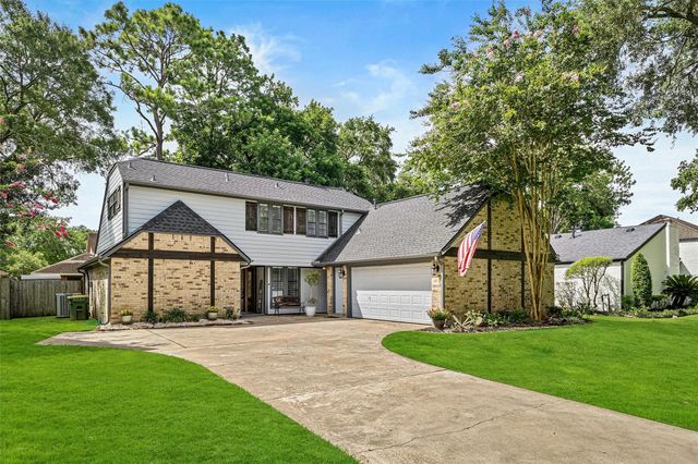 2709 Pine Needle Lane, Pearland, TX 77581