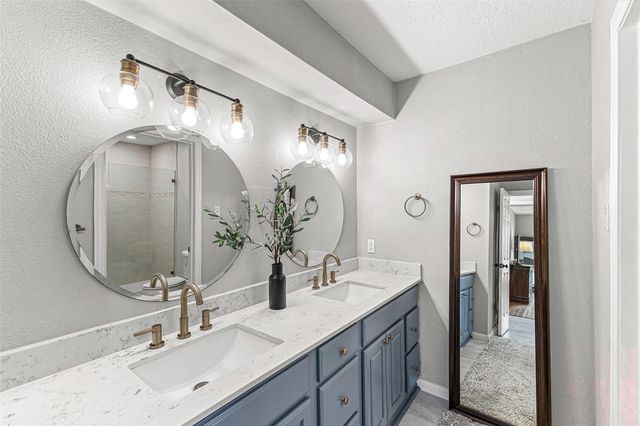 2709 Pine Needle Lane, Pearland, TX 77581