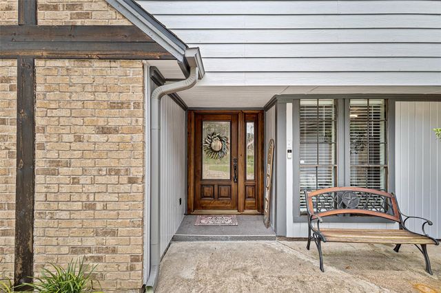 2709 Pine Needle Lane, Pearland, TX 77581