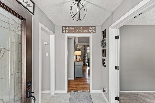 2709 Pine Needle Lane, Pearland, TX 77581