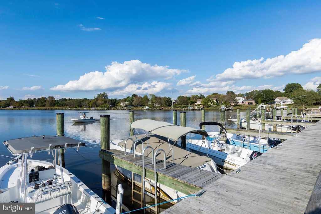 Image 14 of property listing at 122 LENTLY FARM LN, Centreville, MD 21617