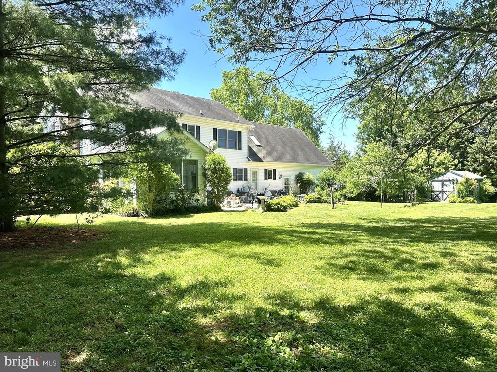 Image 5 of property listing at 122 LENTLY FARM LN, Centreville, MD 21617
