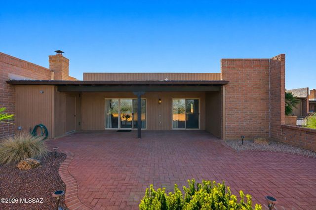 1040 W Camino Del Pato, Green Valley, AZ 85622