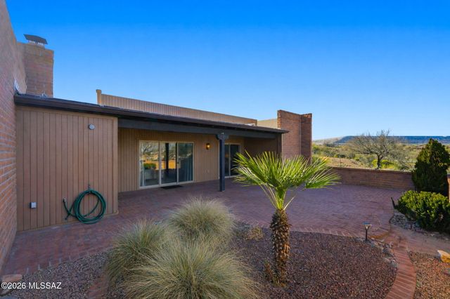 1040 W Camino Del Pato, Green Valley, AZ 85622