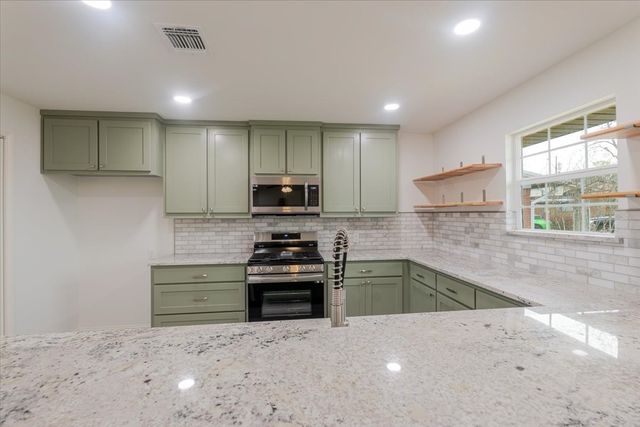 500 Circle Road, Mineral Wells, TX 76067