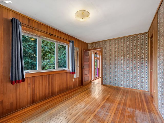 44072 Anderson Ln, Astoria, OR 97103