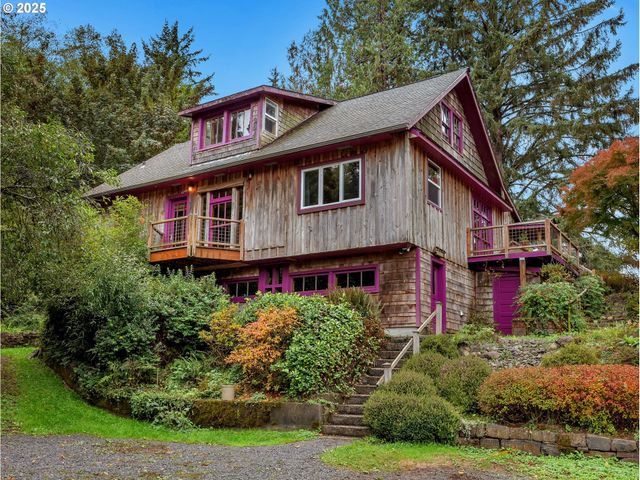 44072 Anderson Ln, Astoria, OR 97103