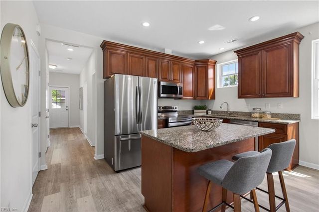 1891 Barre ST, Norfolk, VA 23504