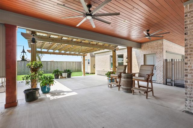 1814 S Prairie Lane, Deer Park, TX 77536