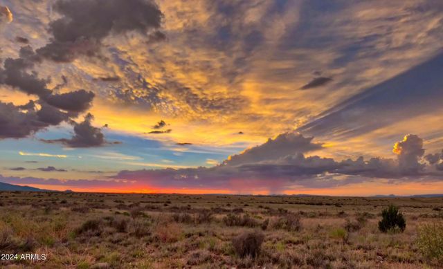 9255 N Feather Trace Road 17, Prescott Valley, AZ 86314