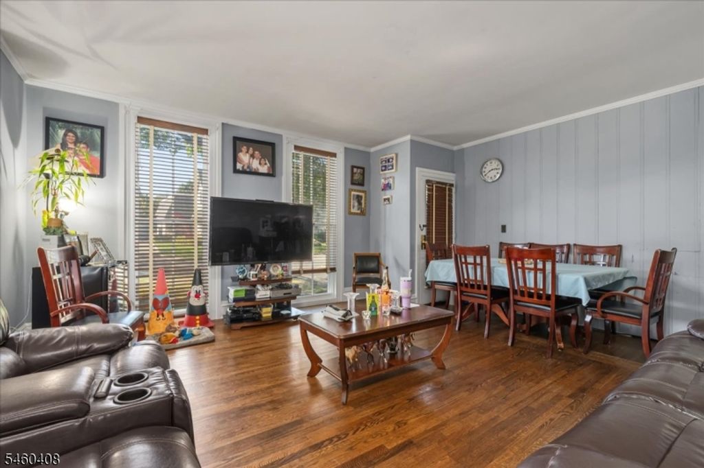 72 N Bridge St, Somerville Boro, NJ 08876 — photo 3