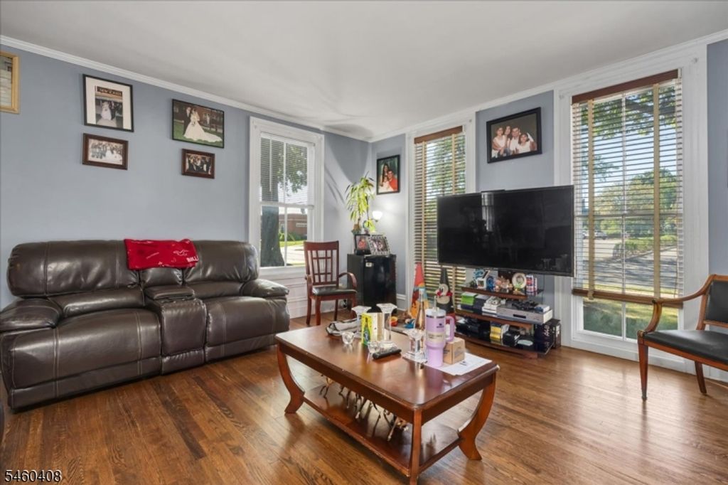 72 N Bridge St, Somerville Boro, NJ 08876 — photo 4