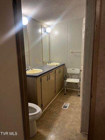 340 Ola Drive Drive, Jonesville, VA 24263