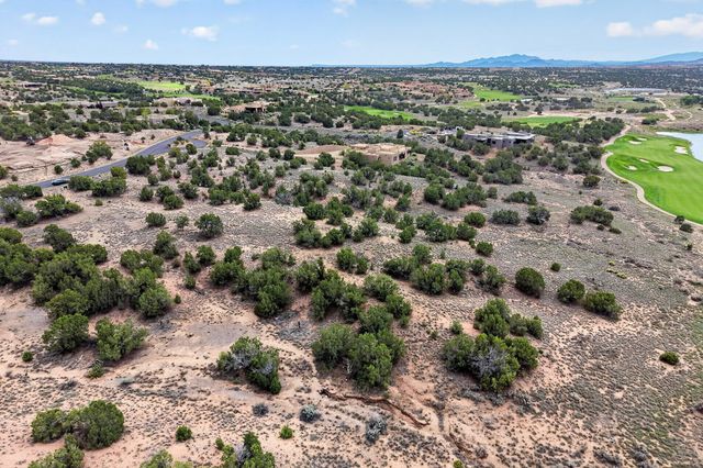 50 Calle Mi Gusto, Santa Fe, NM 87506