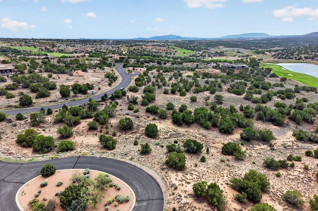 50 Calle Mi Gusto, Santa Fe, NM 87506