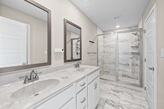 835 Karmaflux Way, Clarksville, TN 37043