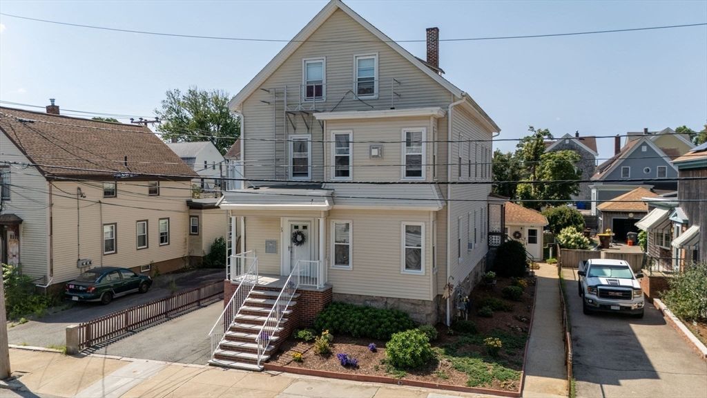 69-73 Summerfield St, Fall River, MA 02720