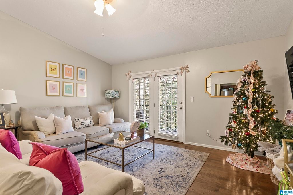 120 15TH STREET E, Tuscaloosa, AL 35401