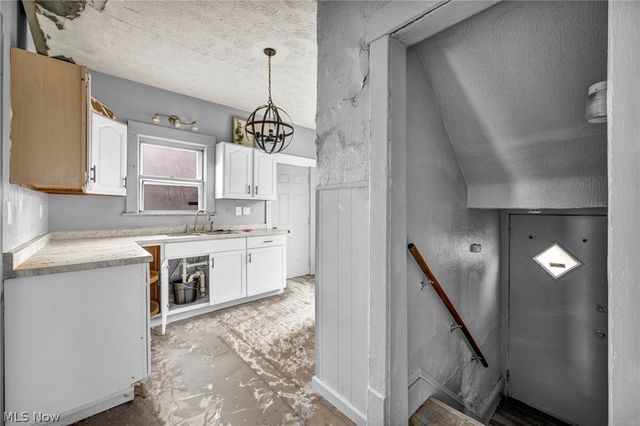 15264 Broadway Avenue, Maple Heights, OH 44137