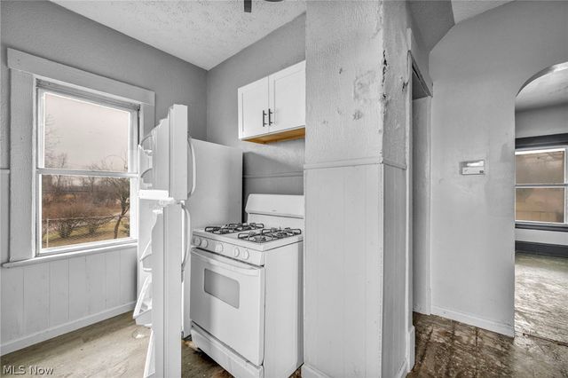 15264 Broadway Avenue, Maple Heights, OH 44137